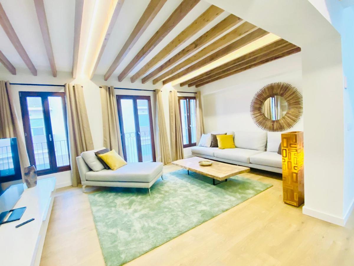 Hotel-Apartment With Big Terrace Palma de Mallorca Bagian luar foto